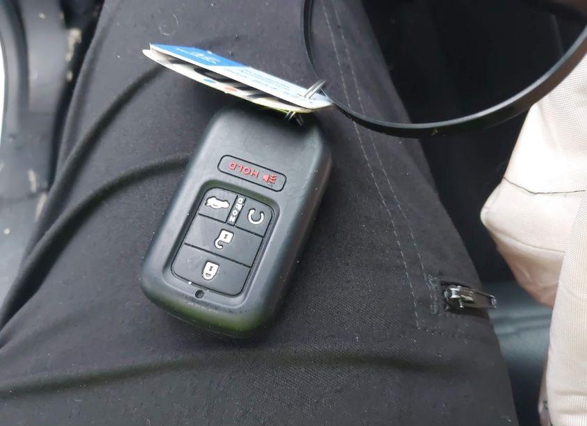 Photo 11 of 2022 Honda Cr-v AWD EX-L (VIN 2HKRW2H89NH668451)