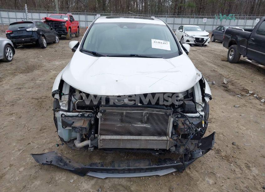 Photo 6 of 2017 Honda Cr-v EX-L/EX-L NAVI (VIN 2HKRW2H8XHH621790)