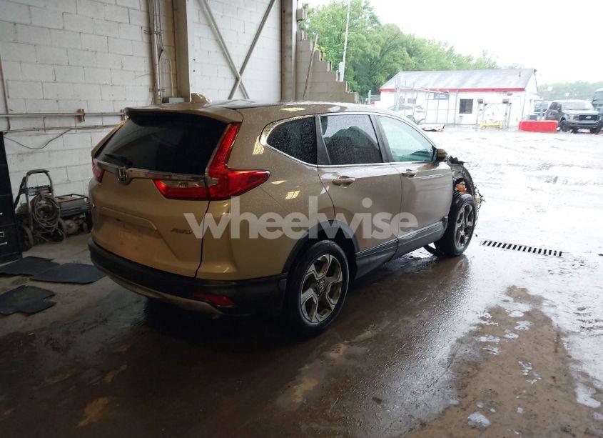 Photo 4 of 2018 Honda Cr-v EX-L/EX-L NAVI (VIN 2HKRW2H8XJH686886)
