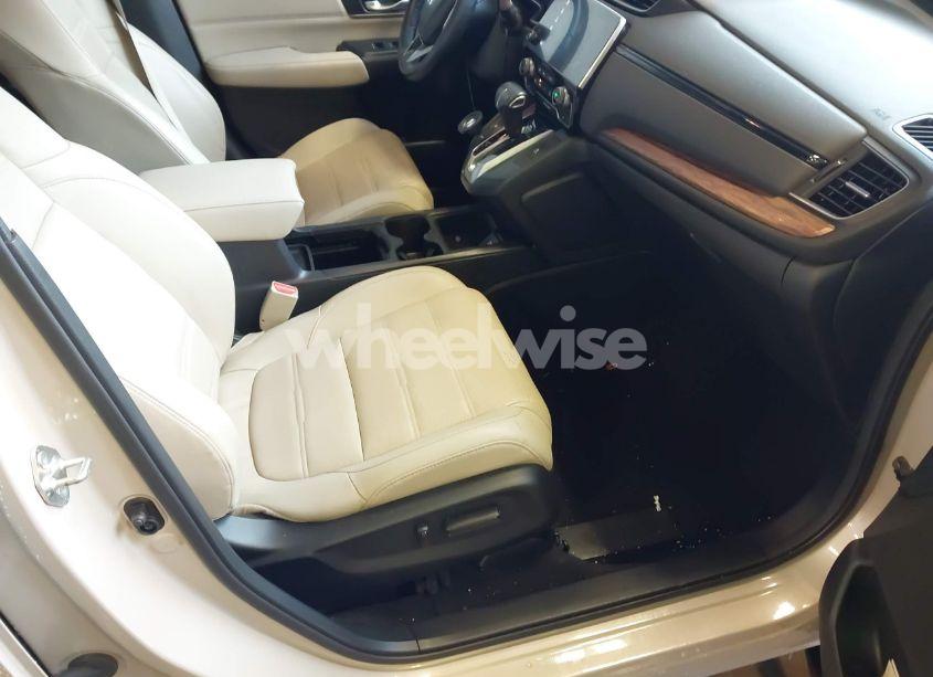 Photo 5 of 2018 Honda Cr-v EX-L/EX-L NAVI (VIN 2HKRW2H8XJH686886)