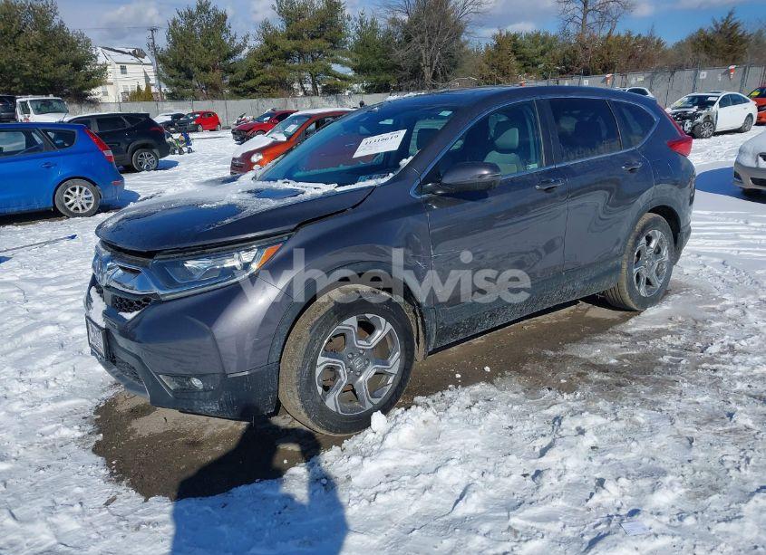 Photo 2 of 2019 Honda Cr-v EX-L (VIN 2HKRW2H8XKH671869)