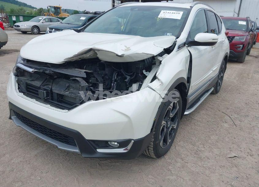 Photo 6 of 2017 Honda Cr-v TOURING (VIN 2HKRW2H90HH668061)