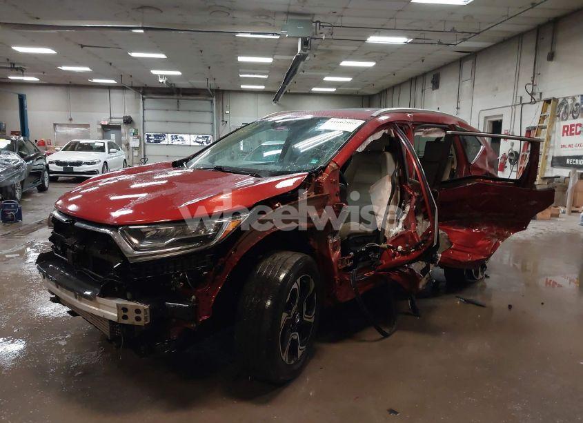 Photo 2 of 2017 Honda Cr-v TOURING (VIN 2HKRW2H91HH645548)