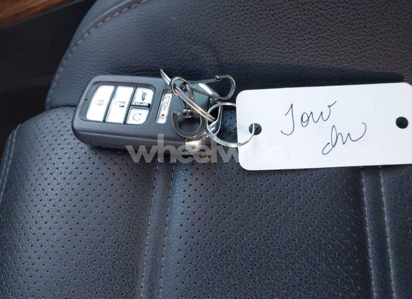 Photo 11 of 2020 Honda Cr-v AWD TOURING (VIN 2HKRW2H91LH643923)