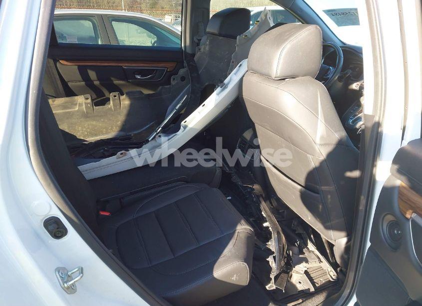 Photo 8 of 2020 Honda Cr-v AWD TOURING (VIN 2HKRW2H91LH643923)