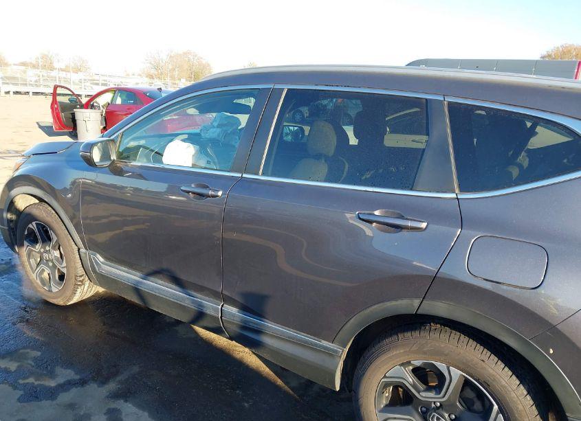 Photo 14 of 2018 Honda Cr-v TOURING (VIN 2HKRW2H92JH644169)