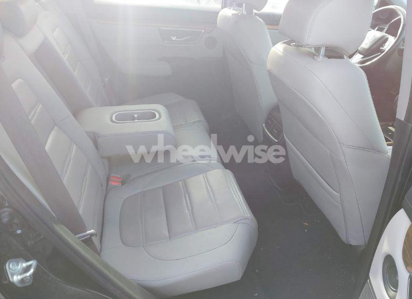 Photo 8 of 2020 Honda Cr-v AWD TOURING (VIN 2HKRW2H92LH612647)