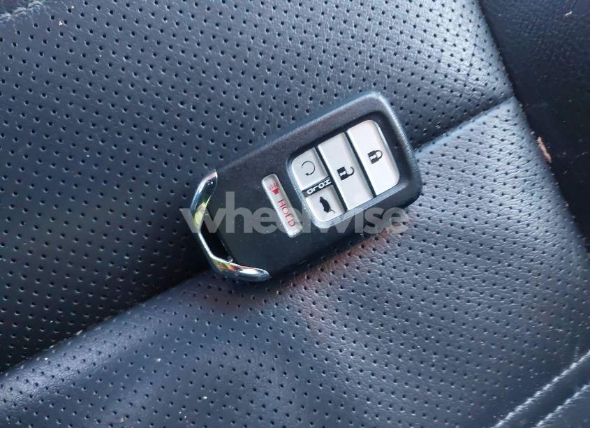 Photo 11 of 2022 Honda Cr-v AWD TOURING (VIN 2HKRW2H92NH602400)