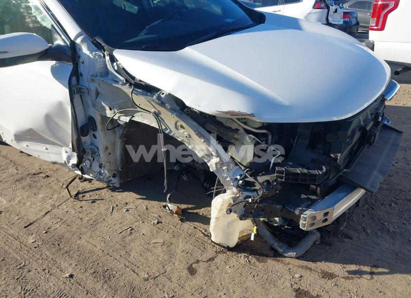 Photo 6 of 2022 Honda Cr-v AWD TOURING (VIN 2HKRW2H92NH602400)