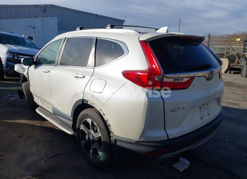 Photo 3 of 2018 Honda Cr-v TOURING (VIN 2HKRW2H93JH621287)
