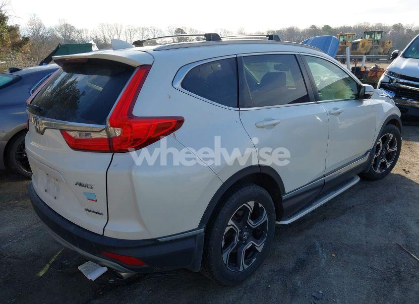 Photo 4 of 2018 Honda Cr-v TOURING (VIN 2HKRW2H93JH621287)