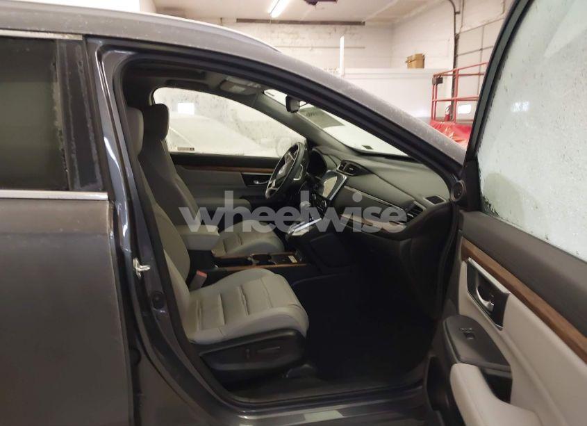 Photo 5 of 2021 Honda Cr-v AWD TOURING (VIN 2HKRW2H93MH622136)