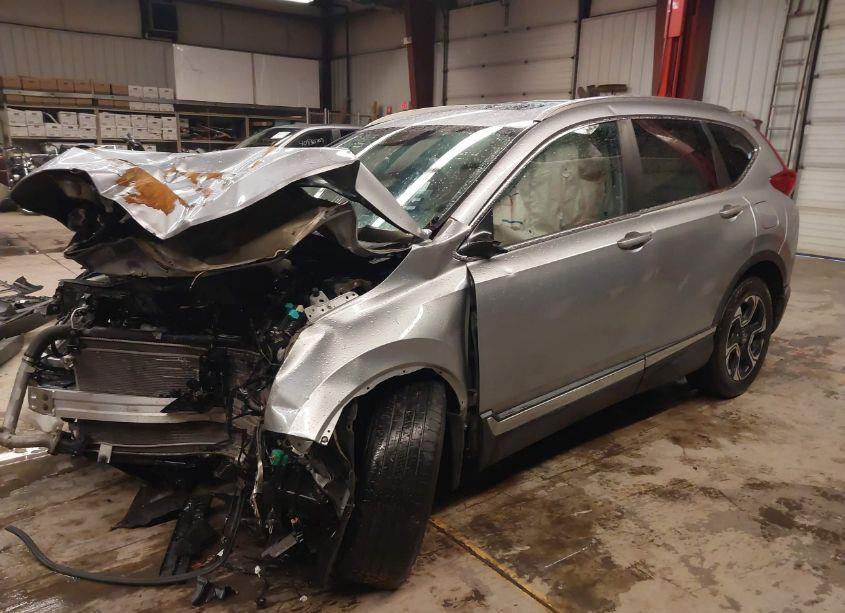 Photo 2 of 2017 Honda Cr-v TOURING (VIN 2HKRW2H94HH637086)