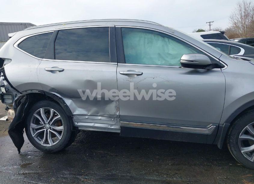 Photo 14 of 2022 Honda Cr-v AWD TOURING (VIN 2HKRW2H94NH655468)