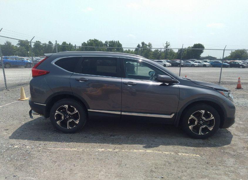 Photo 13 of 2017 Honda Cr-v TOURING (VIN 2HKRW2H95HH617087)
