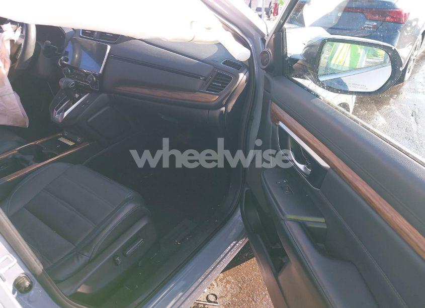 Photo 5 of 2021 Honda Cr-v AWD TOURING (VIN 2HKRW2H97MH680203)