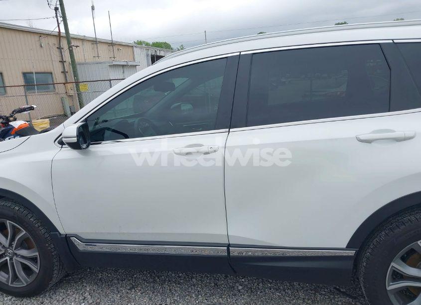 Photo 14 of 2022 Honda Cr-v AWD TOURING (VIN 2HKRW2H98NH653965)