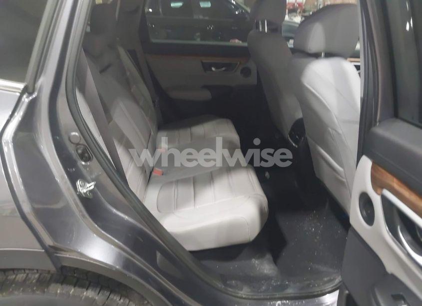 Photo 8 of 2019 Honda Cr-v TOURING (VIN 2HKRW2H9XKH630540)