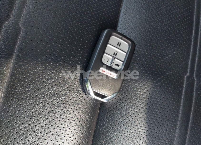 Photo 11 of 2020 Honda Cr-v AWD TOURING (VIN 2HKRW2H9XLH623380)