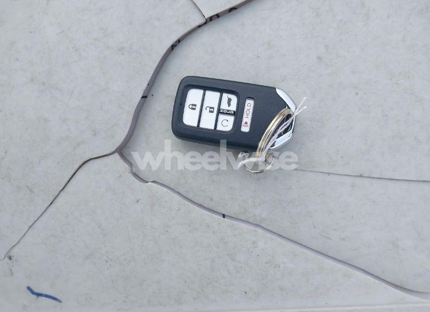 Photo 11 of 2021 Honda Cr-v AWD TOURING (VIN 2HKRW2H9XMH212692)