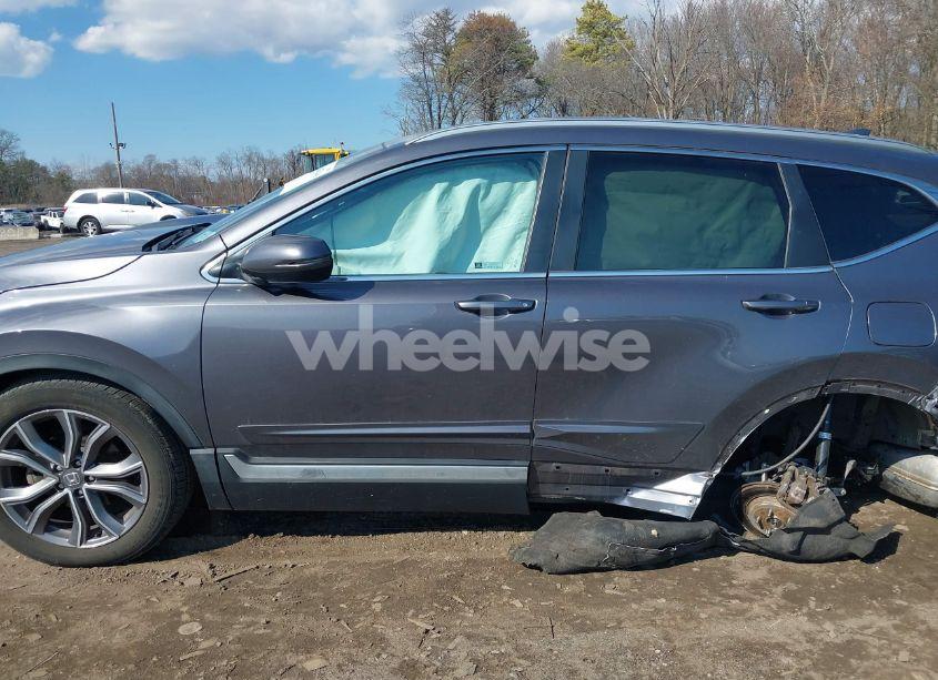 Photo 15 of 2021 Honda Cr-v AWD TOURING (VIN 2HKRW2H9XMH645901)