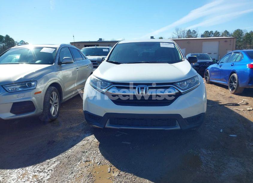 Photo 13 of 2018 Honda Cr-v LX (VIN 2HKRW5H30JH409105)