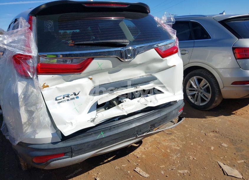 Photo 6 of 2018 Honda Cr-v LX (VIN 2HKRW5H30JH409105)