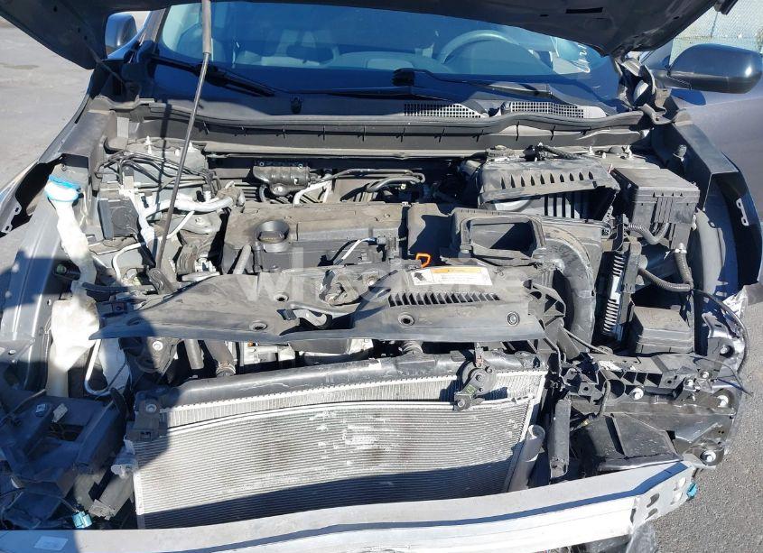 Photo 10 of 2019 Honda Cr-v LX (VIN 2HKRW5H30KH400261)