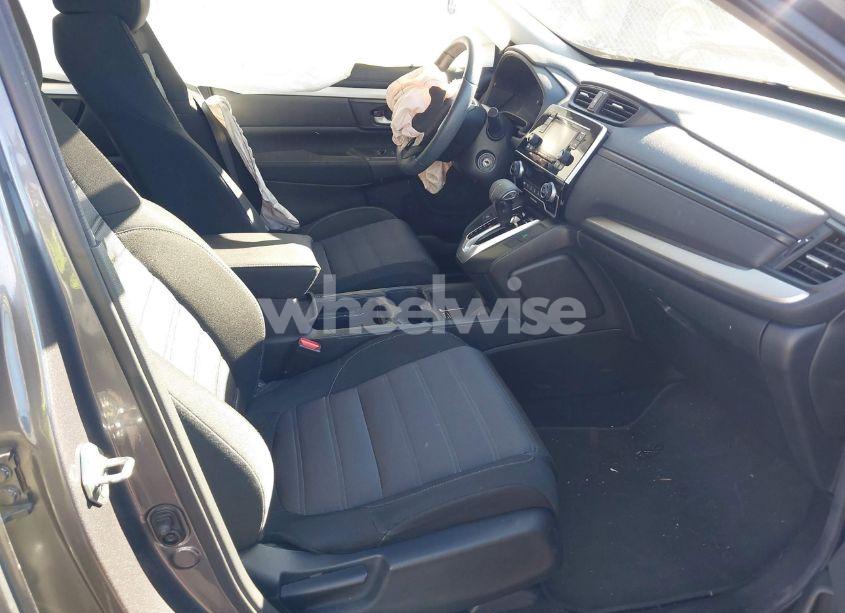 Photo 5 of 2019 Honda Cr-v LX (VIN 2HKRW5H30KH400261)