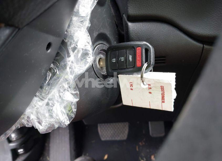 Photo 11 of 2019 Honda Cr-v LX (VIN 2HKRW5H30KH403466)