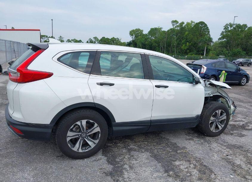 Photo 13 of 2019 Honda Cr-v LX (VIN 2HKRW5H30KH403466)