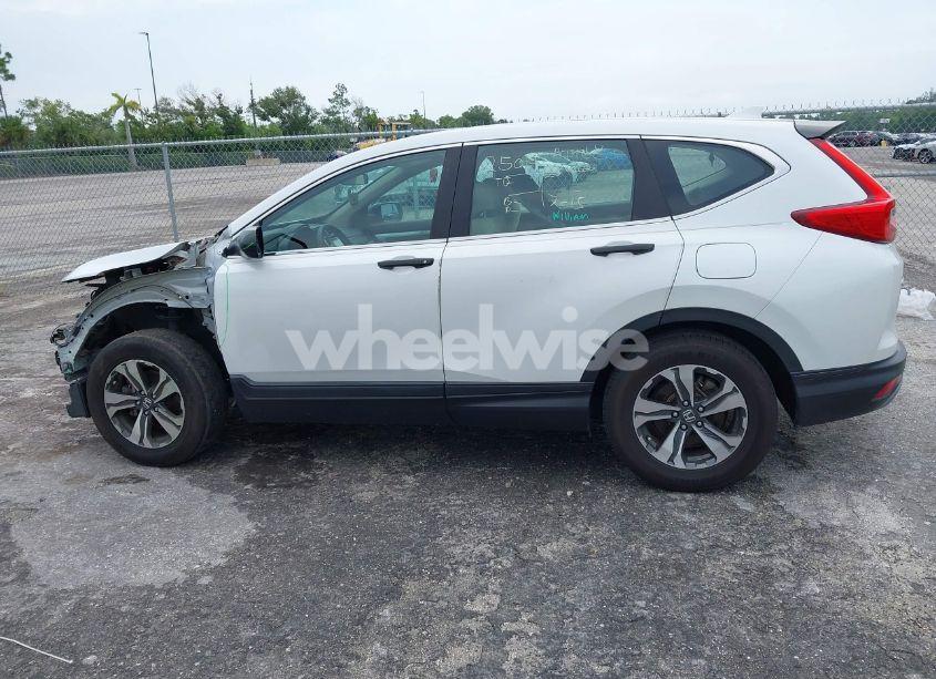 Photo 14 of 2019 Honda Cr-v LX (VIN 2HKRW5H30KH403466)