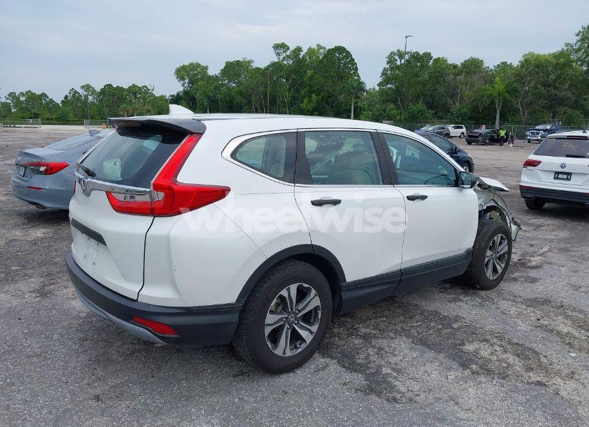 Photo 4 of 2019 Honda Cr-v LX (VIN 2HKRW5H30KH403466)
