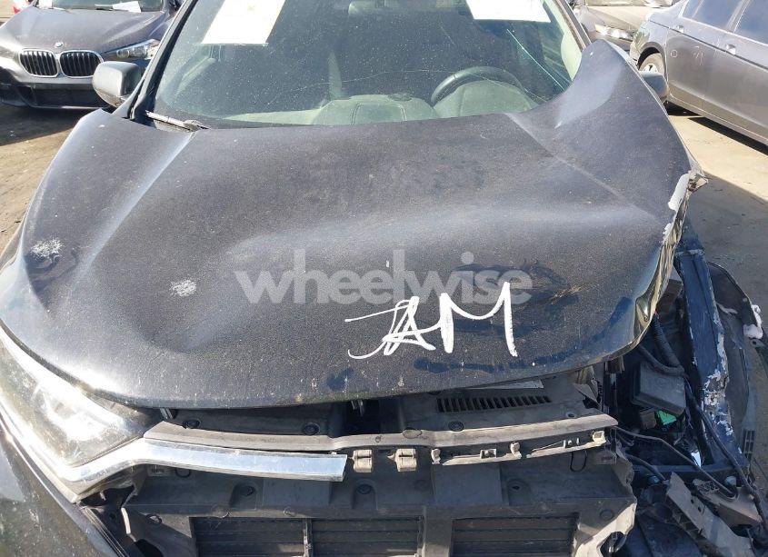 Photo 10 of 2019 Honda Cr-v LX (VIN 2HKRW5H30KH413396)