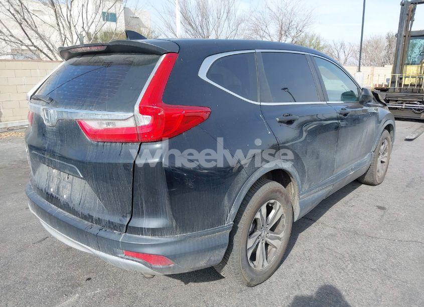 Photo 4 of 2019 Honda Cr-v LX (VIN 2HKRW5H30KH413396)