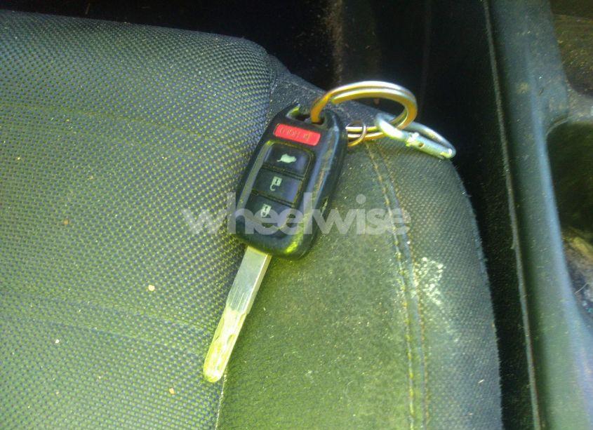 Photo 11 of 2019 Honda Cr-v LX (VIN 2HKRW5H30KH417965)