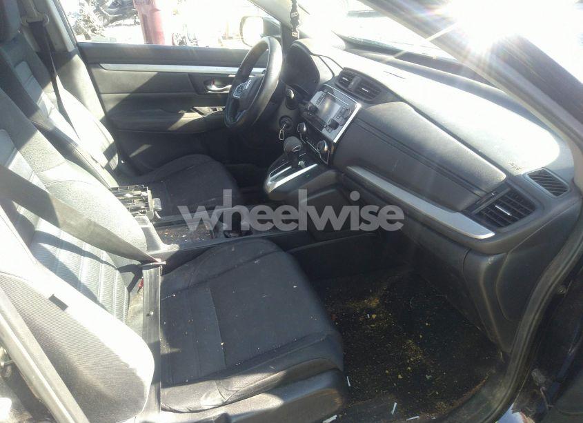 Photo 5 of 2019 Honda Cr-v LX (VIN 2HKRW5H30KH417965)