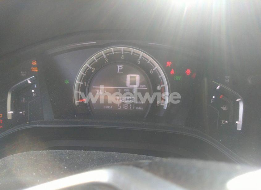 Photo 7 of 2019 Honda Cr-v LX (VIN 2HKRW5H30KH417965)