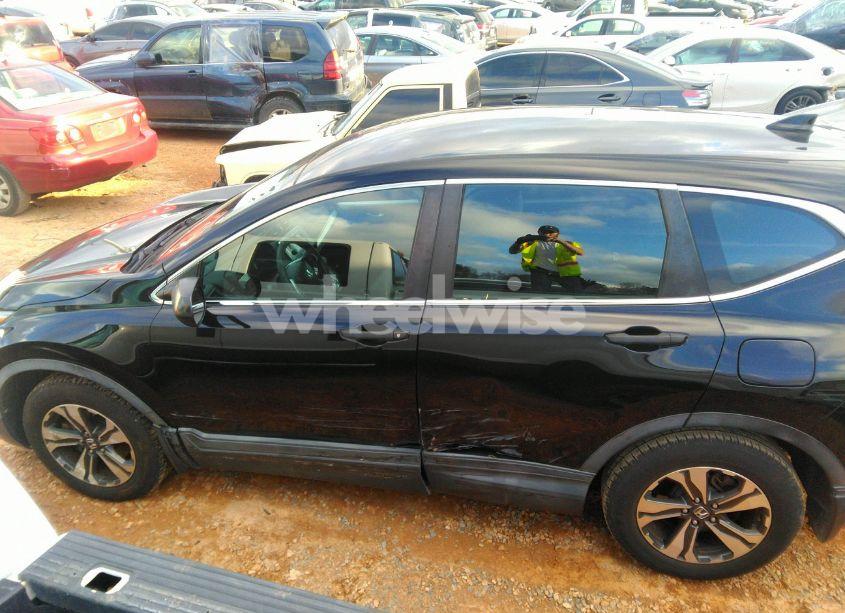 Photo 14 of 2017 Honda Cr-v LX (VIN 2HKRW5H31HH402853)