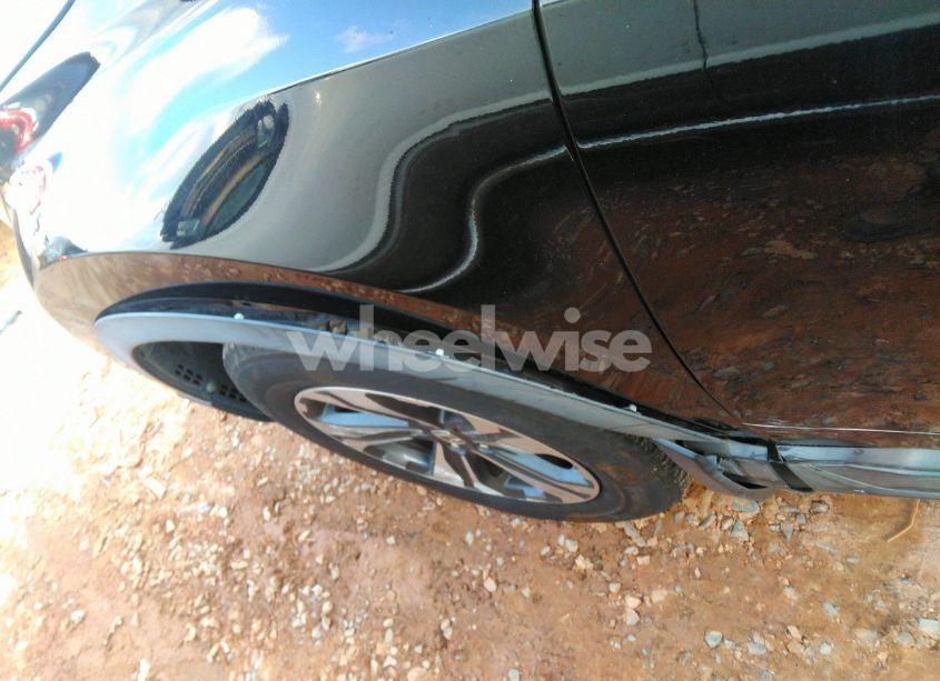 Photo 19 of 2017 Honda Cr-v LX (VIN 2HKRW5H31HH402853)