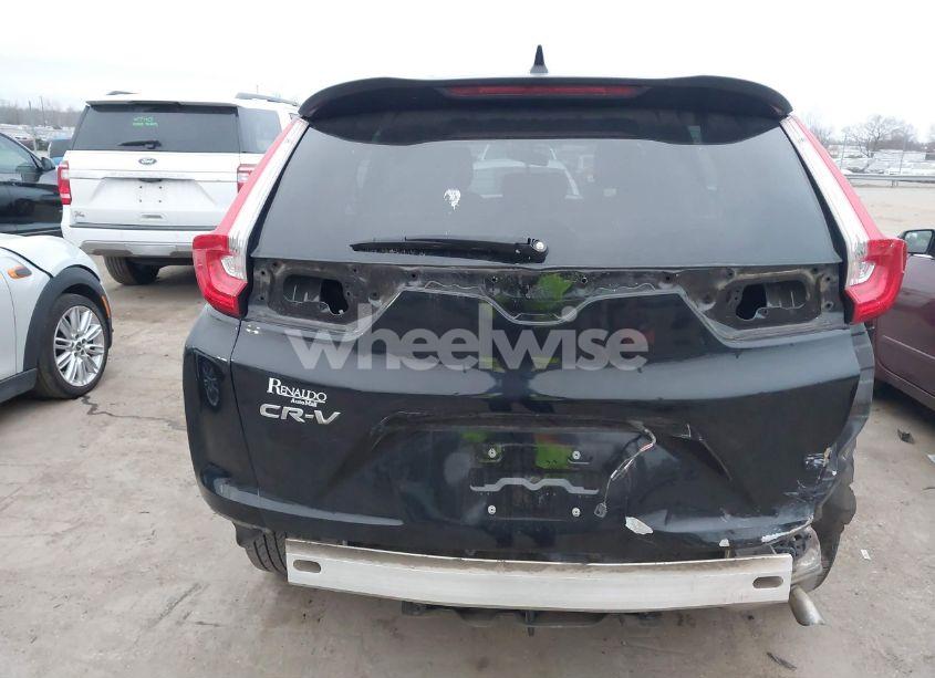 Photo 6 of 2018 Honda Cr-v LX (VIN 2HKRW5H31JH400669)