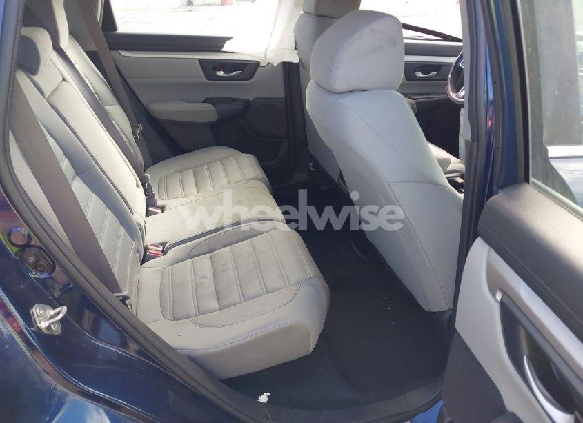 Photo 8 of 2019 Honda Cr-v LX (VIN 2HKRW5H31KH411432)