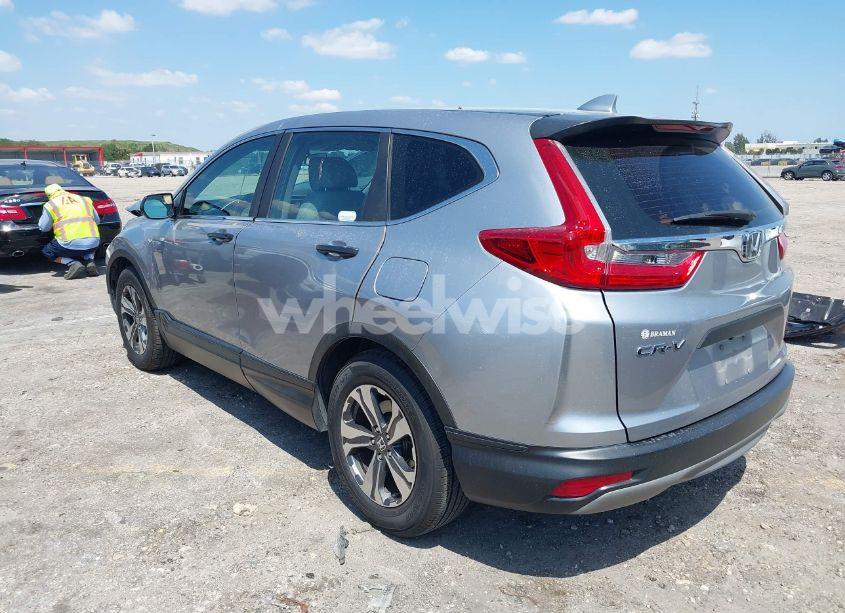 Photo 3 of 2019 Honda Cr-v LX (VIN 2HKRW5H31KH411771)