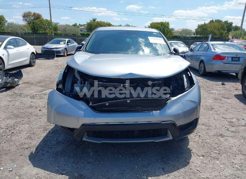 Photo 6 of 2019 Honda Cr-v LX (VIN 2HKRW5H31KH411771)