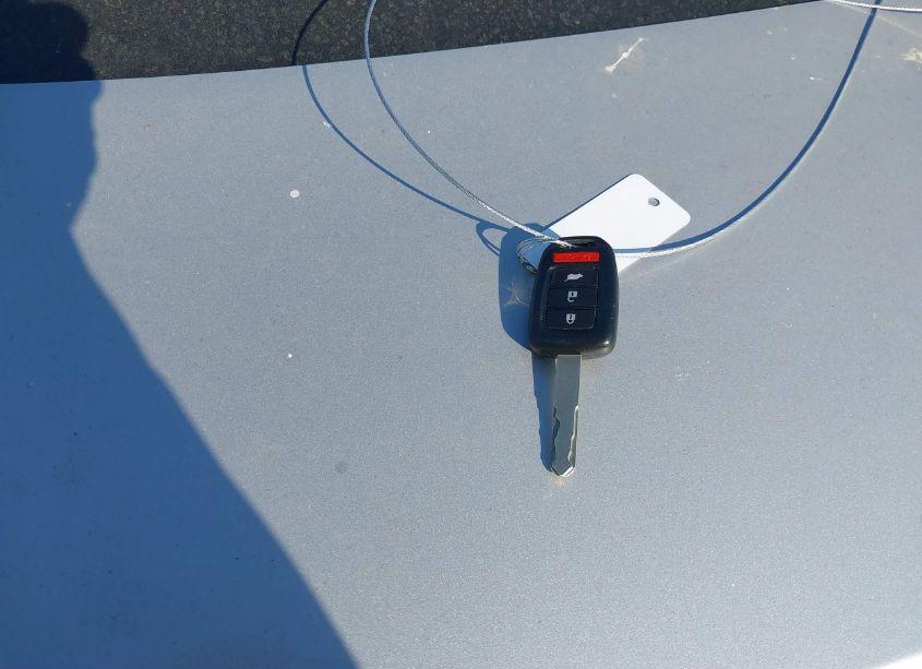 Photo 11 of 2019 Honda Cr-v LX (VIN 2HKRW5H32KH400925)