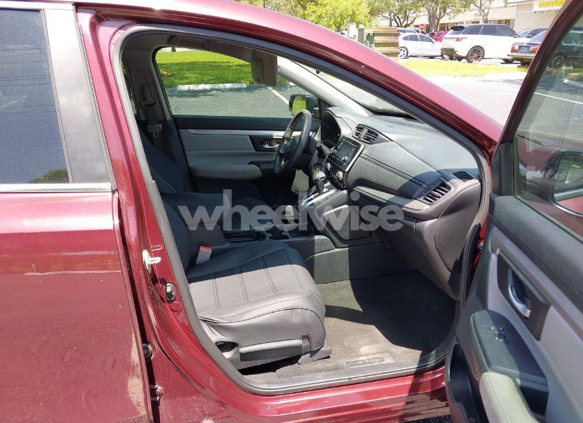 Photo 5 of 2019 Honda Cr-v LX (VIN 2HKRW5H32KH409284)