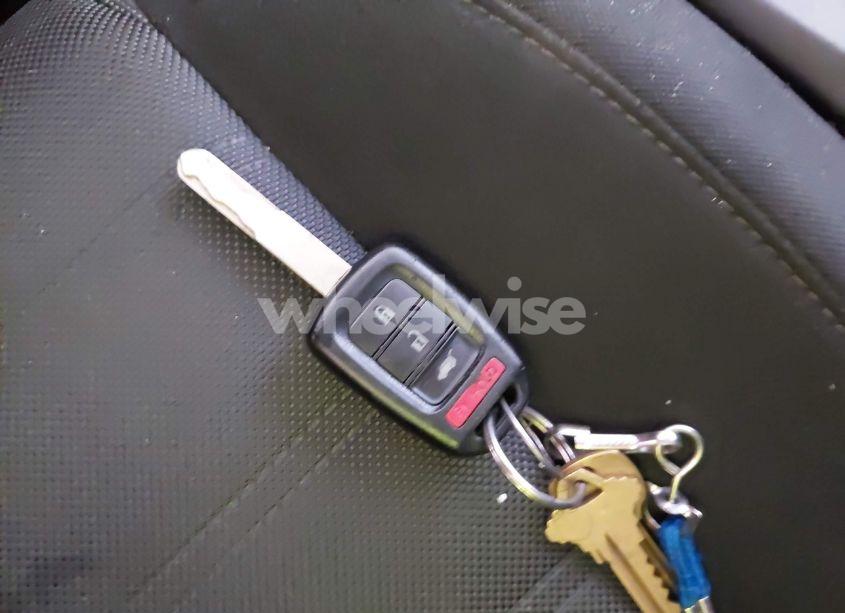 Photo 11 of 2019 Honda Cr-v LX (VIN 2HKRW5H33KH412873)