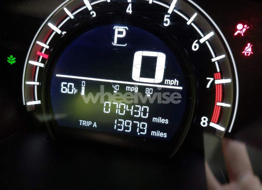 Photo 15 of 2019 Honda Cr-v LX (VIN 2HKRW5H33KH412873)