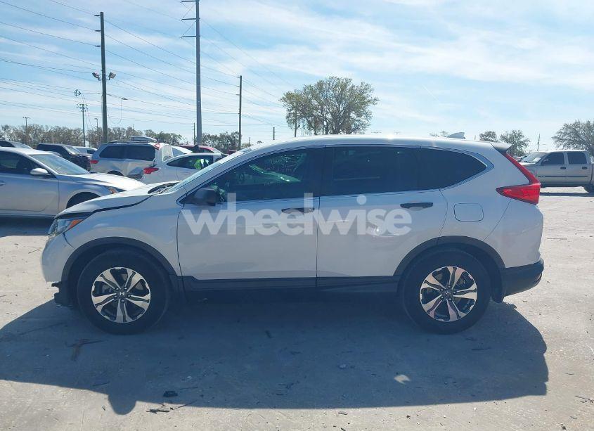 Photo 14 of 2019 Honda Cr-v LX (VIN 2HKRW5H34KH414163)
