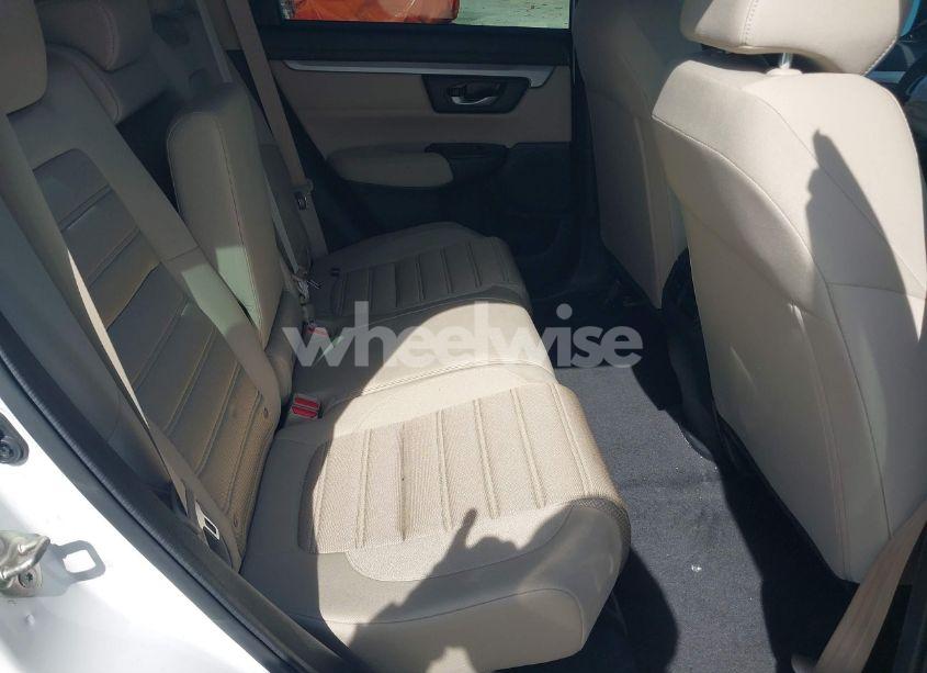 Photo 8 of 2019 Honda Cr-v LX (VIN 2HKRW5H34KH414163)